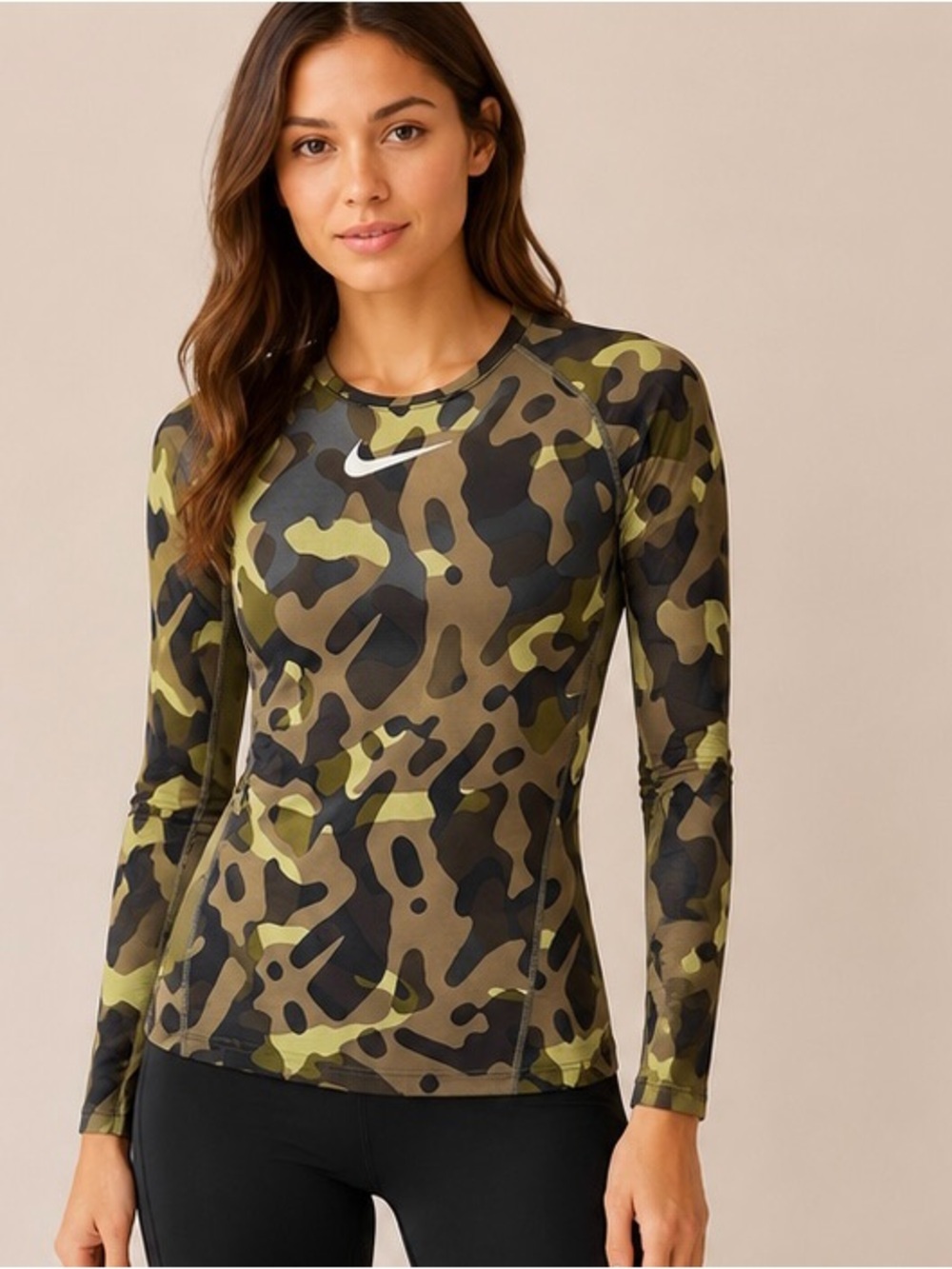 Nike Pro Dri-FIT Camo Compression Top Women’s Small Green Long Sleeve
